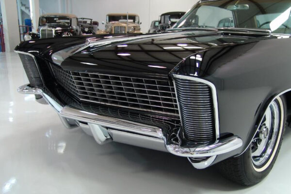1965-Buick-Riviera