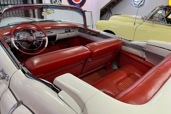 1953-Cadillac-Eldorado-Interior