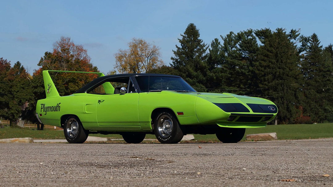 1970 Plymouth Superbird green front right